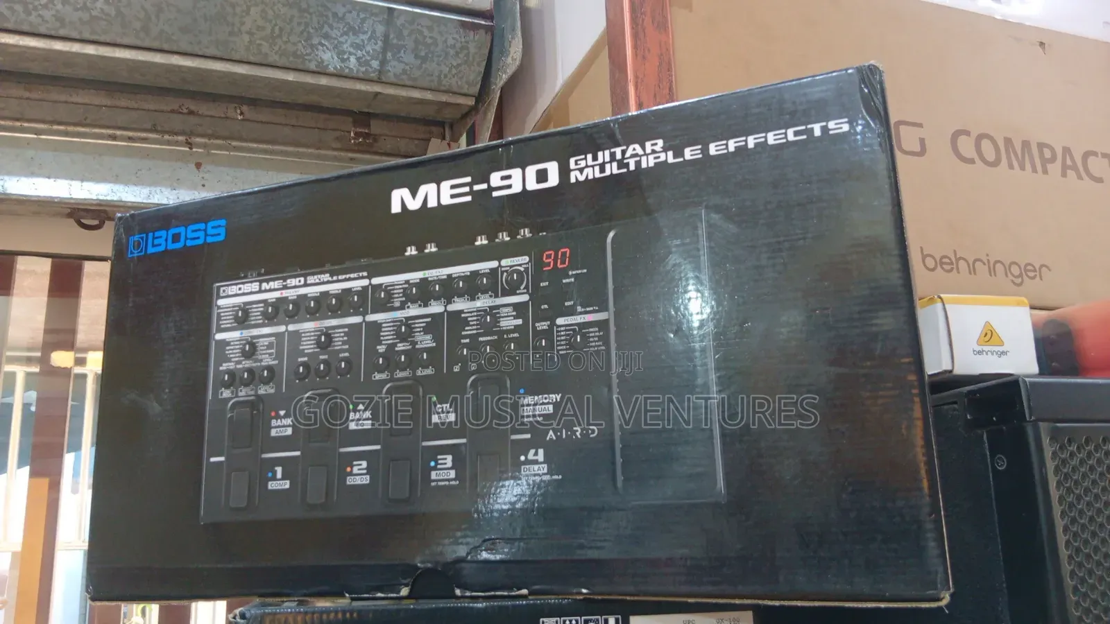 Boss Me-90 Guitar Effect Processor