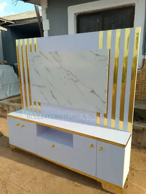 5by6ft Tv-Shelf