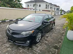 Toyota Camry SE Sport 4dr Sedan (2.5L 4cyl 6A) 2014 Black