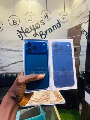 Apple iPhone 17 Pro Max 256 GB Blue