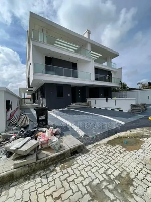 Furnished 5bdrm Duplex in Private Estate Lekki, Ikate for sale