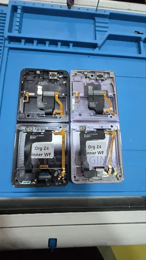 Samsung Galaxy Z Flip 4 Original Amoled Screen (Free Installation)