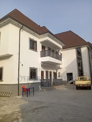 2bdrm Block of Flats in Fo1, Kubwa for rent