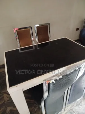 Dinning Table