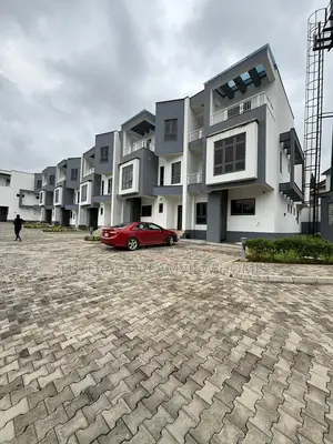 4bdrm Townhouse/Terrace in Wuse 2 for sale