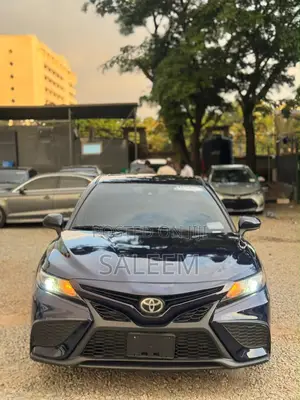 Toyota Camry 2021 Blue