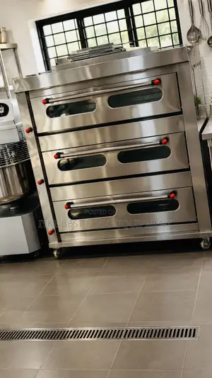 3 Deck 9 Trays Gas Oven