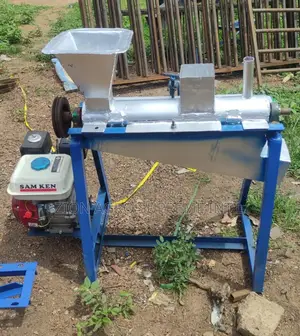 Locust Bean Sheller