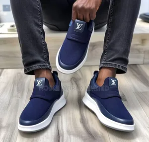 Louis Vuitton High Quality Shoes Blue Sneakers Oso 6u