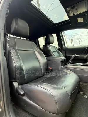 Toyota Tacoma 2019 Black