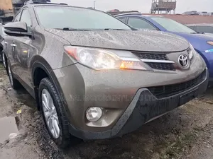 Direct Tokunbo Toyota Rav4 2014. Limited Edition 4wd