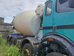 Mercedes Concrete Mixer Truck