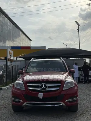 Mercedes-Benz GLK-Class 350 SUV 2013 Red