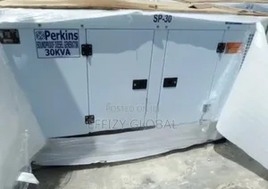 Heavy-Duty Perkins 30kva Soundproof Diesel Generator (England)