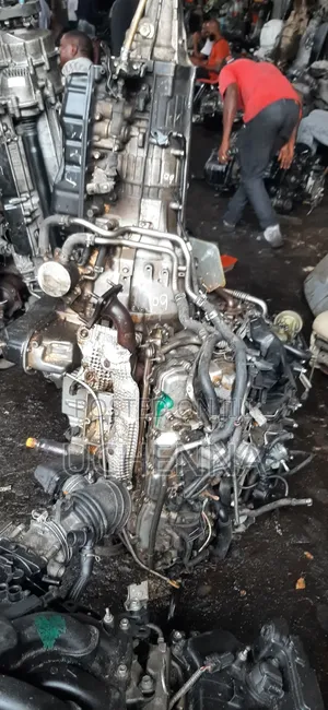 4.7 Litre V8 Engine 1ur