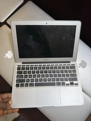 Laptop Apple MacBook Air 2014 4GB Intel Core i5 SSD 128GB