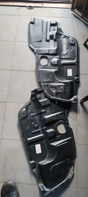Engine Cover Corolla 2005