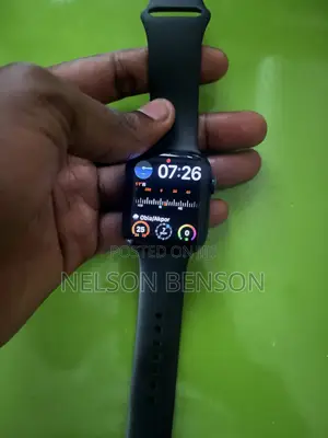 Apple Watch Series 8