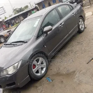 Honda Civic 2008 Gray