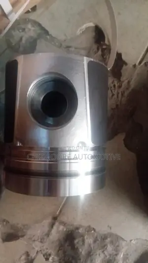 Pistons Daf 85cf