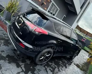 Toyota RAV4 2016 Black