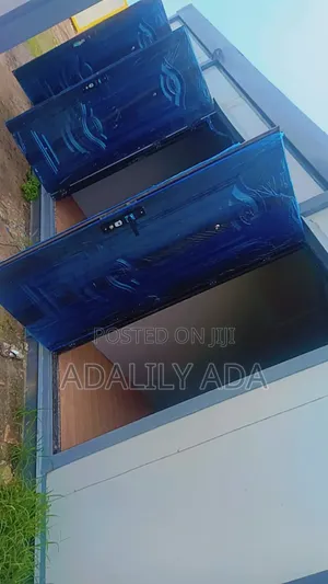 Porta-Cabins and Caravan Offices/Apartment