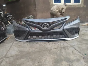 Complete Front Bumper Toyota Camry 2022 Se