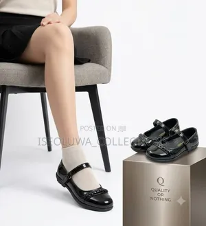 Girls' Black Patent Mary Jane School Shoes – Classic Strap Flat Shoes