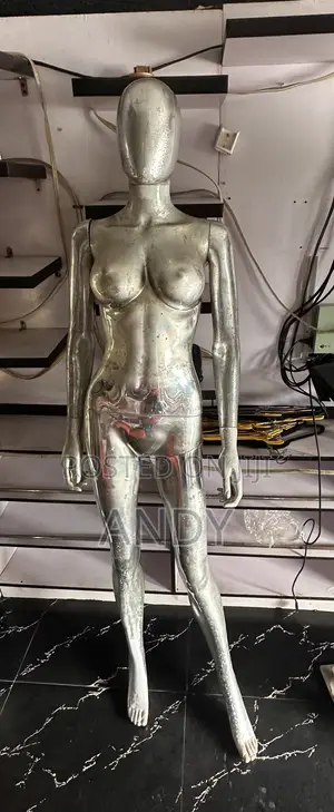 Mannequins