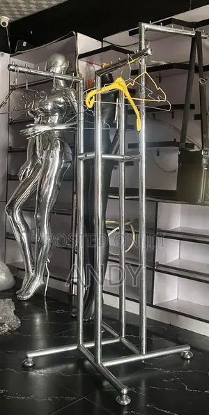 Foriegn Hanger