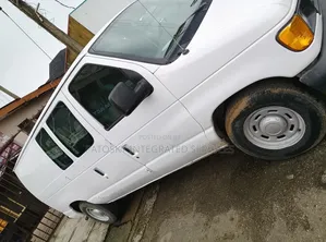 Ford Transit 2004 White