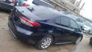 Toyota Corolla 2021 Blue
