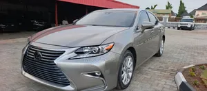 Lexus ES 2017 Beige