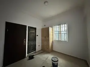 2bdrm Block of Flats in Ikota for rent