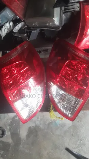 Back Light Toyota Rav 4 08 Set