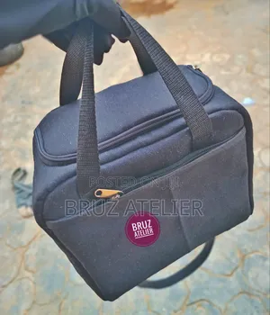 Insulated Lunch Bag for Schools and Offices