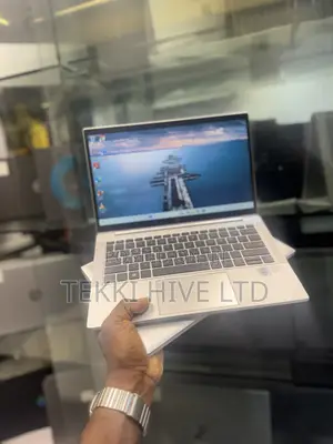 Laptop HP EliteBook 830 G7 16GB Intel Core i7 SSD 256GB