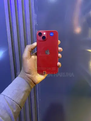 Apple iPhone 13 128 GB Red