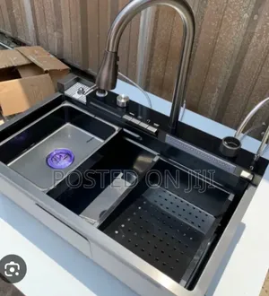 Multifunctional Special Kitchen Sink With Piano Button