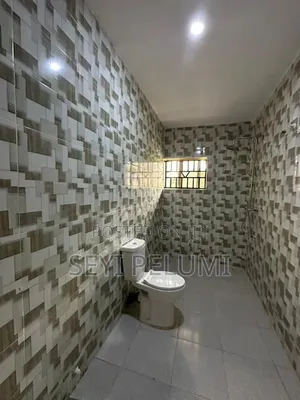 4bdrm Duplex in Akobo for rent