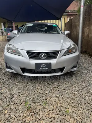 Lexus IS 2013 Silver