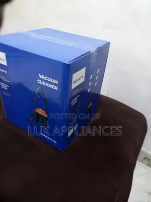 18l Vacuum Cleaner for Dust and Debris