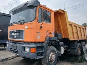Man Truck With Auxiliary