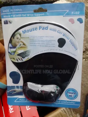 Mouse Pad With Gel Wrists