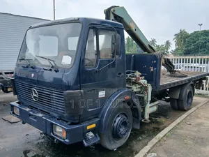Mercedes Benz 1213