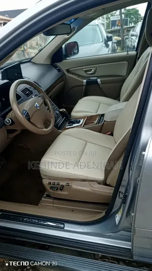 Volvo XC90 2012 Silver
