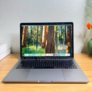 Laptop Apple MacBook Pro 2018 16GB Intel Core i7 SSD 512GB