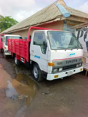Nigeria Use Toyota Dyna 150 3y Petrol Engine