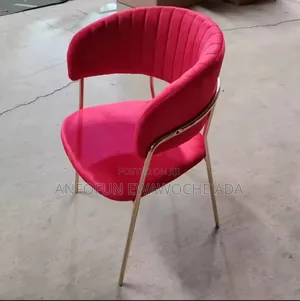 Nordic Armchair – Modern Accent Chair for Home Commercial Spaces