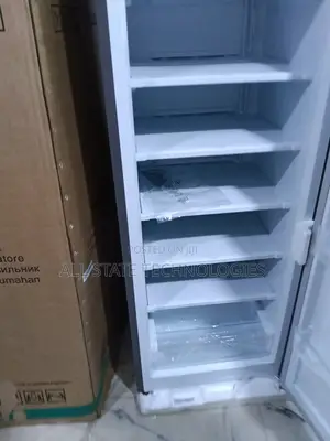 Hisense Rs189dr Large Upright Freezer 190l